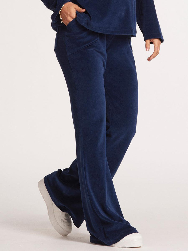 Calça Gestante Flare em Plush