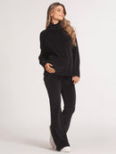 Calça Gestante Flare em Plush