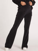 Calça Gestante Flare em Plush